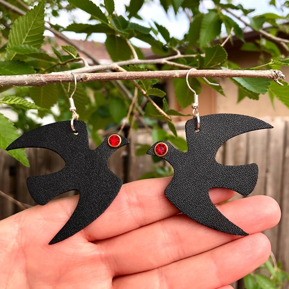 Boho Earrings Vegan Leather Bird Rhinestone NEW - Picture 2 of 4